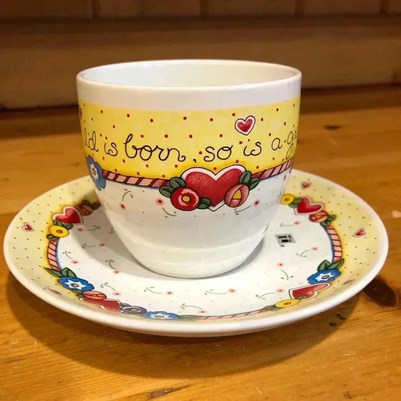 Mary Engelbreit Grandmother Tea Cup and Saucer - Picture 2 of 10
